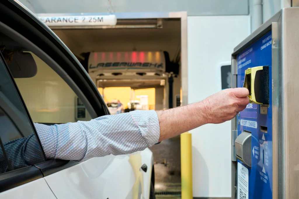 Using Squirters Carwash Loyalty Card